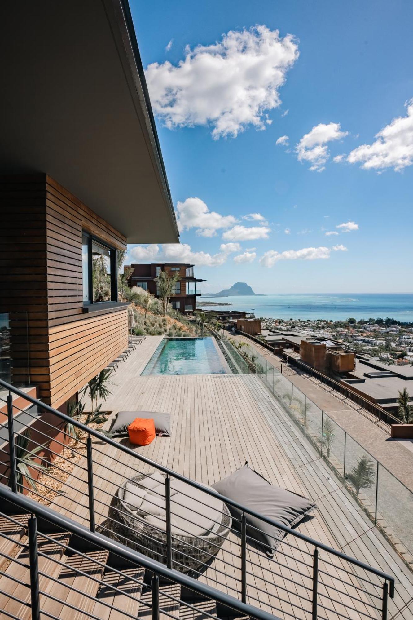 Legend Hill Resort And Spa Riviere Noire Exterior photo